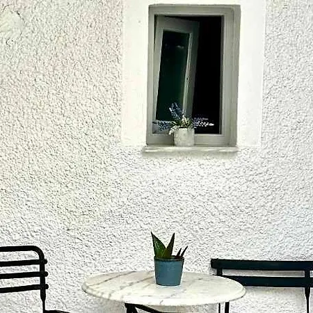 Maralex Hotel Santorini Island
